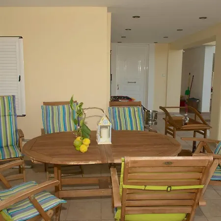 Luxury With A Swimming Pool In Lefkochoara, Messinias Willa Lefkochora