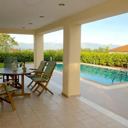 Luxury With A Swimming Pool In Lefkochoara, Messinias Villa