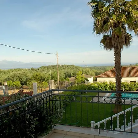 别墅 Luxury With A Swimming Pool In Lefkochoara, Messinias *