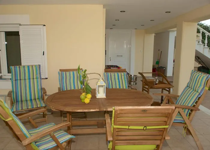 Luxury With A Swimming Pool In Lefkochoara, Messinias וילה Lefkochora